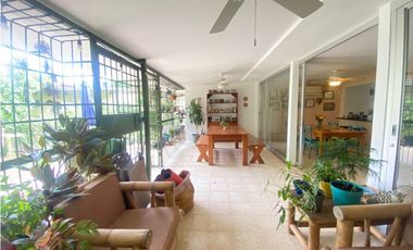 Casa Comercial o Residencial en El Carmen Calle Herbruger en Venta- LH