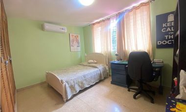 Casa Comercial o Residencial en El Carmen Calle Herbruger en Venta- LH