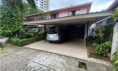 Casa Comercial o Residencial en El Carmen Calle Herbruger en Venta- LH