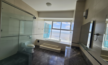 Apartamento reposeido en venta PH Titanium - Costa del Este (PD)