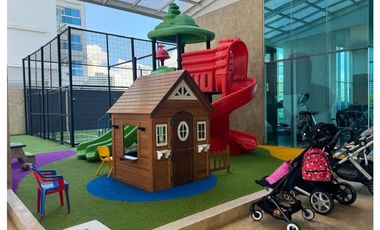 Apartamento reposeido en venta PH Titanium - Costa del Este (PD)