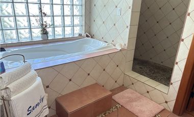 SAN JOSE / 1500 M / 3 HABITACION + CASA DE HUESPEDES / PISCINA / AG