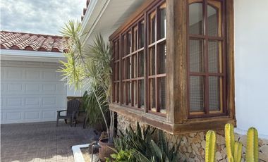 SAN JOSE / 1500 M / 3 HABITACION + CASA DE HUESPEDES / PISCINA / AG