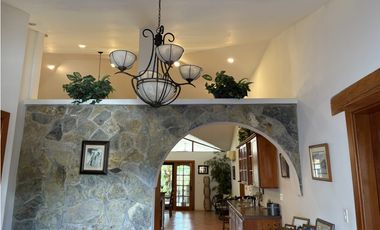 SAN JOSE / 1500 M / 3 HABITACION + CASA DE HUESPEDES / PISCINA / AG