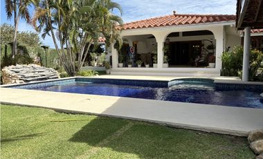 SAN JOSE / 1500 M / 3 HABITACION + CASA DE HUESPEDES / PISCINA / AG