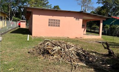 CHAME / LA PAZ / 593M /3 HABITACION / 1 BAÑO / SOBRE LA VIA / AG