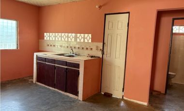 CHAME / LA PAZ / 593M /3 HABITACION / 1 BAÑO / SOBRE LA VIA / AG