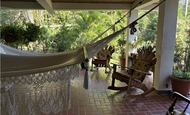 CHAME / EL CELAJE / 10000 M / 3 HABITACION / 3.5 BAÑOS / AG