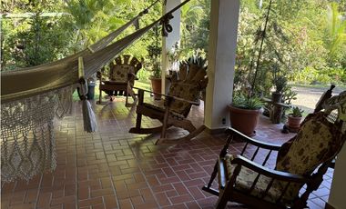 CHAME / EL CELAJE / 10000 M / 3 HABITACION / 3.5 BAÑOS / AG