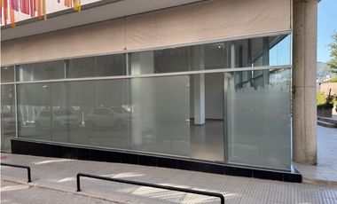 ALQUILER ANUAL LOCAL COMERCIAL- PASEO QUATTRO CARLOS PAZ
