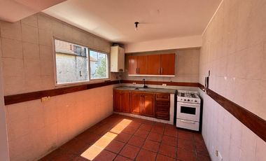 Departamento Tipo Casa en alquiler en Wilde Centro