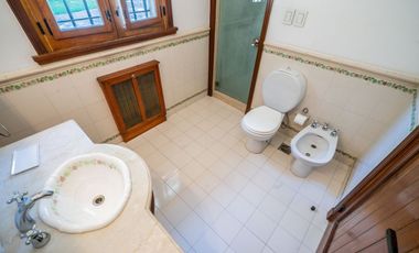 Quinta 6 ambientes en venta en Escobar con pileta