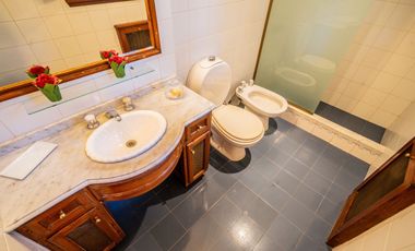 Quinta 6 ambientes en venta en Escobar con pileta