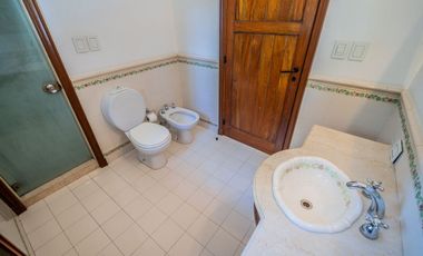 Quinta 6 ambientes en venta en Escobar con pileta