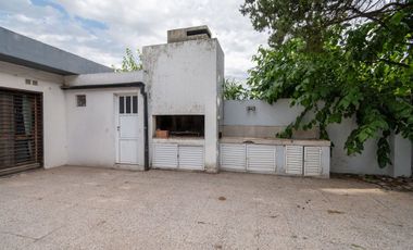 Casa en venta Sauce Viejo sobre Ruta 11