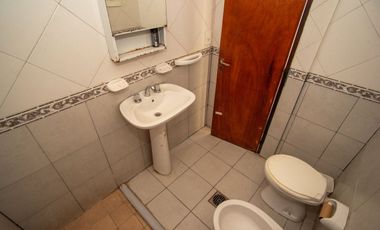 Departamento de 1 dormitorio en planta alta.