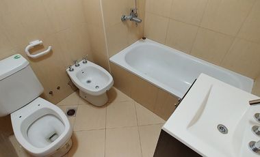 Departamento en alquiler en Lanus Oeste