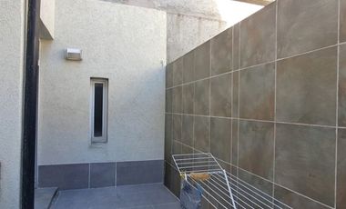 MONOAMBIENTE CON PATIO  con bajas expensas en Saavedra