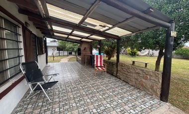 Venta Casa Quinta en Dos Lotes. Playa Dirada