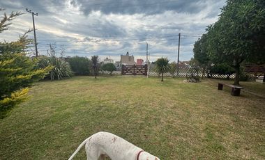 Venta Casa Quinta en Dos Lotes. Playa Dirada