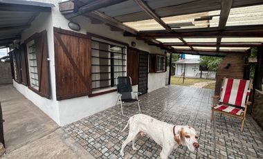 Venta Casa Quinta en Dos Lotes. Playa Dirada