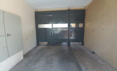 VENTA COMPLEJO DE 3 DEPARTAMENTOS EN CAPITAL