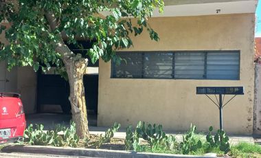 VENTA COMPLEJO DE 3 DEPARTAMENTOS EN CAPITAL