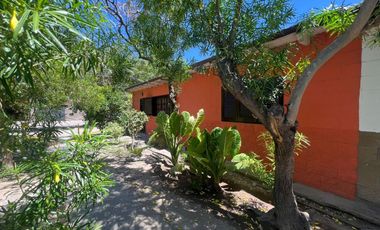 Departamento PB. 2 habitaciones, 2 baños. Capital