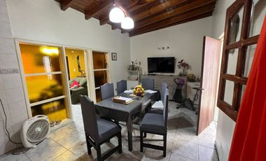 Departamento PB. 2 habitaciones, 2 baños. Capital