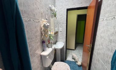 Departamento PB. 2 habitaciones, 2 baños. Capital