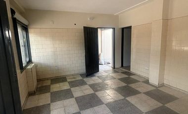 VENTA CASA REFACCIONADA. B° MENDOZA. VILLA KRAUSE.