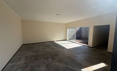 VENTA CASA REFACCIONADA. B° MENDOZA. VILLA KRAUSE.