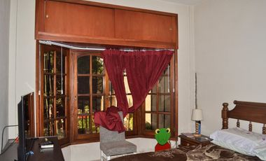 CASA 6 AMBIENTES EN VENTA MONTE GRANDE