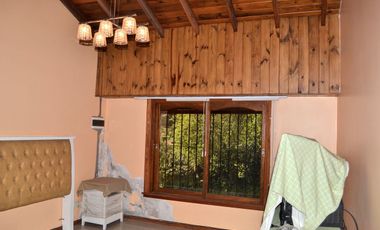 CASA 6 AMBIENTES EN VENTA MONTE GRANDE