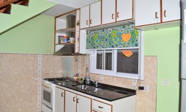 CASA 6 AMBIENTES EN VENTA MONTE GRANDE