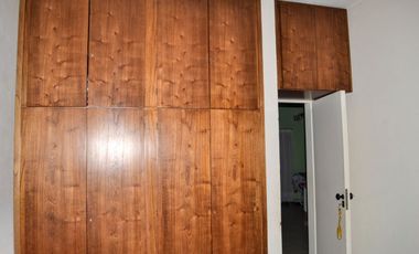 CASA 6 AMBIENTES EN VENTA MONTE GRANDE