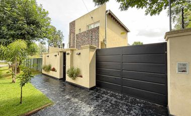 Casa 4 ambientes en venta, Pilar