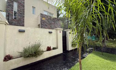 Casa 4 ambientes en venta, Pilar