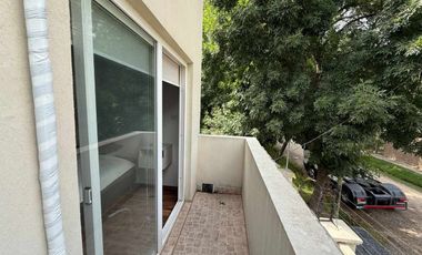 Casa 4 ambientes en venta, Pilar