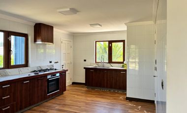 Casa en arriendo en TALAGANTE