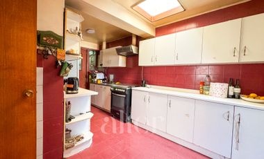 Casa en venta  en MACUL