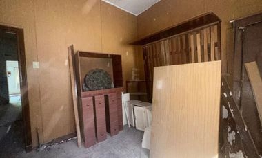 VENTA CASA A REFACCIONAR EN SAN MARTIN LOTE PROPIO