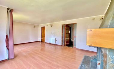 Casa en Arriendo en Javiera Carrera - Paula Jaraquemada