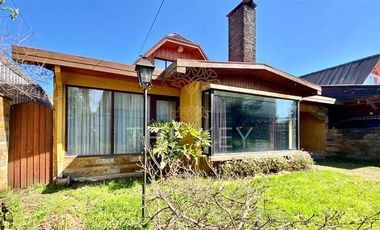 Casa en Arriendo en Javiera Carrera - Paula Jaraquemada