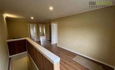 Casa en Venta en Cercano a Av. Austral