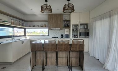 Casa 4 amb pileta venta Pueblos del Plata Hudson