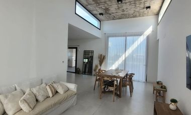 Casa 4 amb pileta venta Pueblos del Plata Hudson