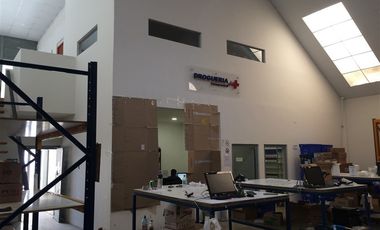 Oficina en Arriendo en av lo espejo antes de llegar a la calle astaburuaga