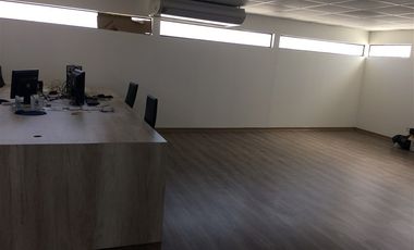 Oficina en Arriendo en av lo espejo antes de llegar a la calle astaburuaga