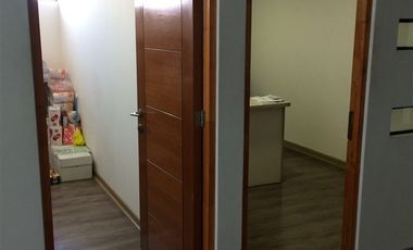 Oficina en Arriendo en av lo espejo antes de llegar a la calle astaburuaga